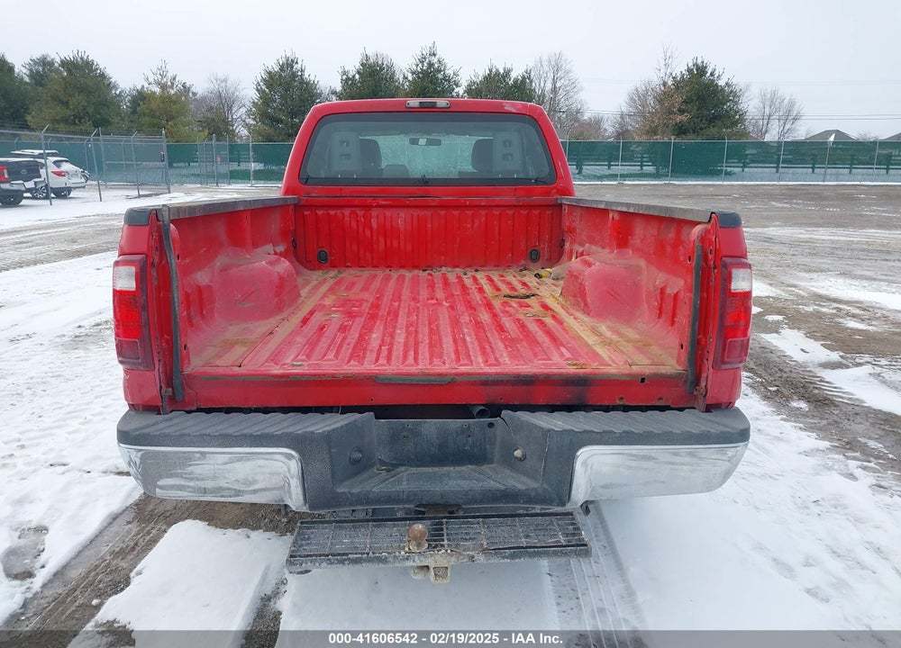 2011 FORD F-250 XL VIN: 1FT7X2A60BEC80386