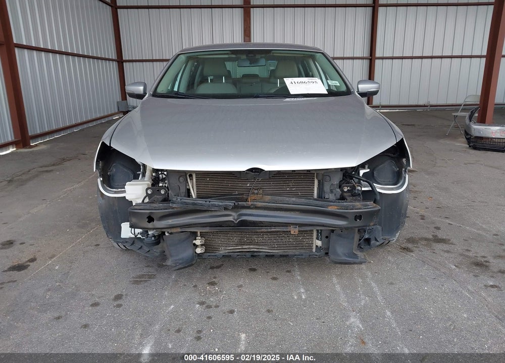 2014 VOLKSWAGEN PASSAT VIN: 1VWAS7A32EC036193