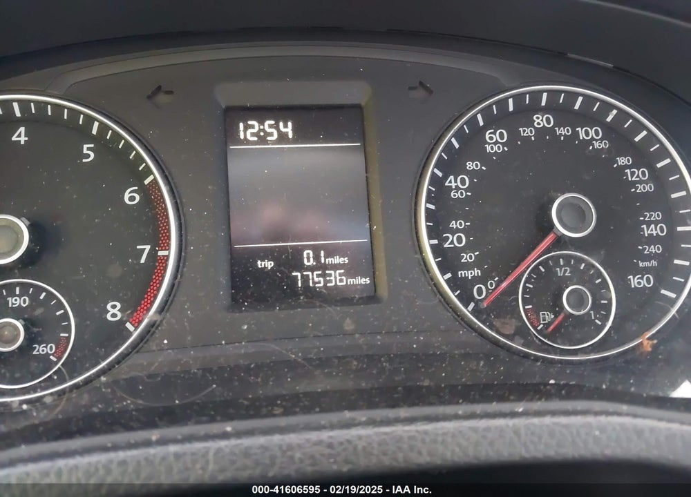 2014 VOLKSWAGEN PASSAT VIN: 1VWAS7A32EC036193