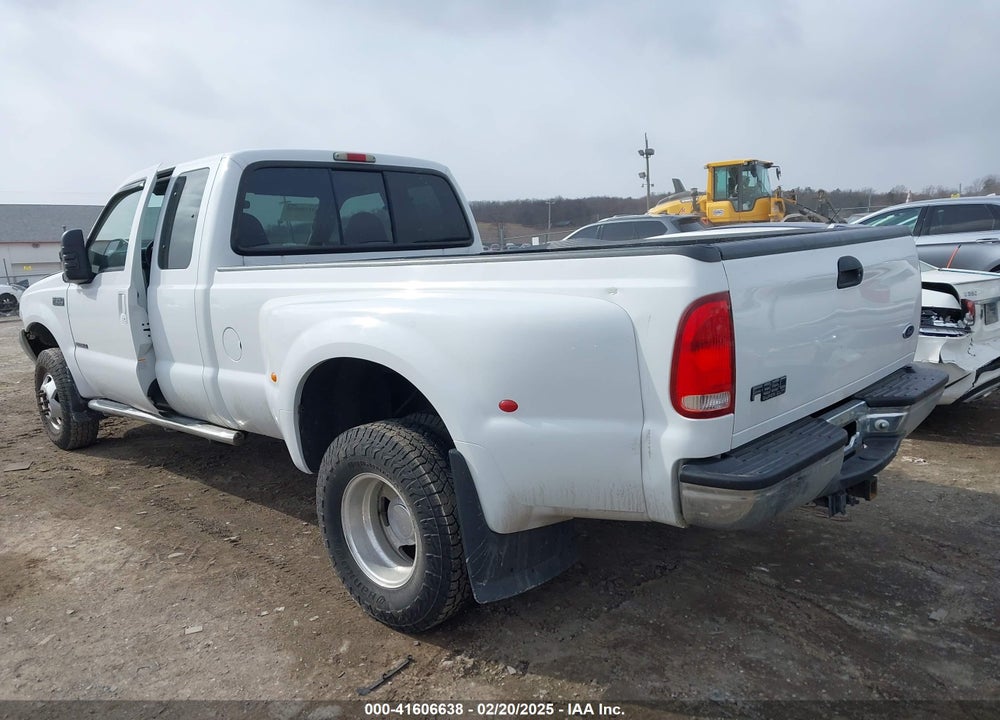2000 FORD F-350 LARIAT/XL/XLT VIN: 1FTWX33F9YEE21611