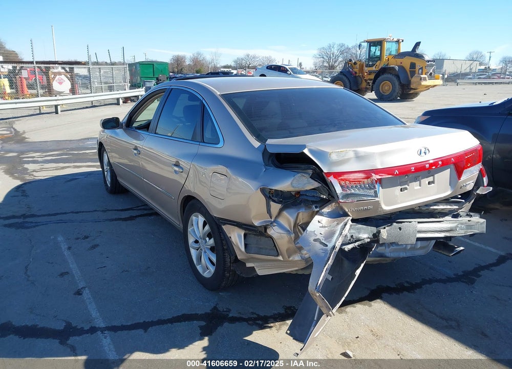 2006 HYUNDAI AZERA LIMITED/SE VIN: KMHFC46F06A114275
