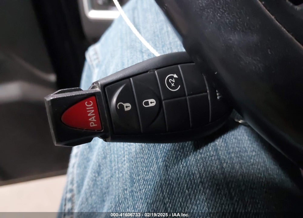 2014 RAM 1500 VIN: 1C6RR7LT3ES405770