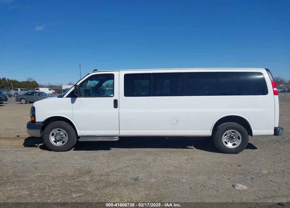 2016 CHEVROLET EXPRESS 3500 LT VIN: 1GAZGPFG0G1189925