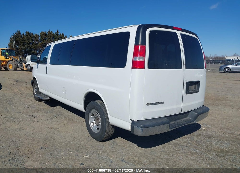 2016 CHEVROLET EXPRESS 3500 LT VIN: 1GAZGPFG0G1189925