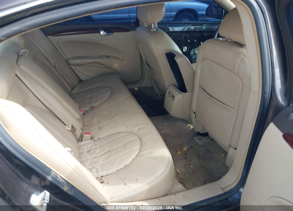 2007 BUICK LUCERNE VIN: 1G4HD57237U233896