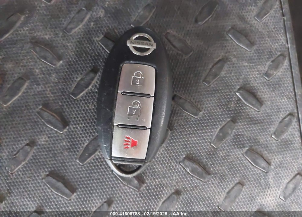 2011 NISSAN ROGUE SV VIN: JN8AS5MT9BW168739