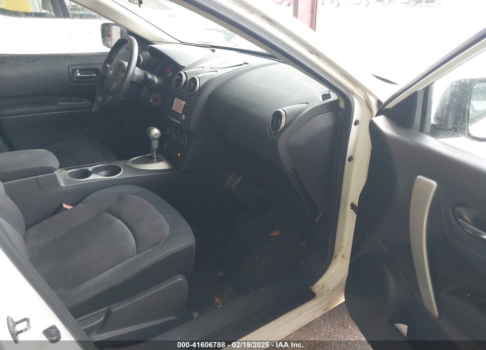 2011 NISSAN ROGUE SV VIN: JN8AS5MT9BW168739