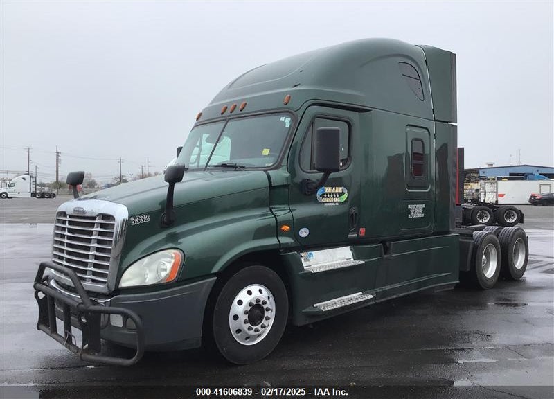2018 FREIGHTLINER CASCADIA 125 VIN: 3AKJGLDR3JSHU5366