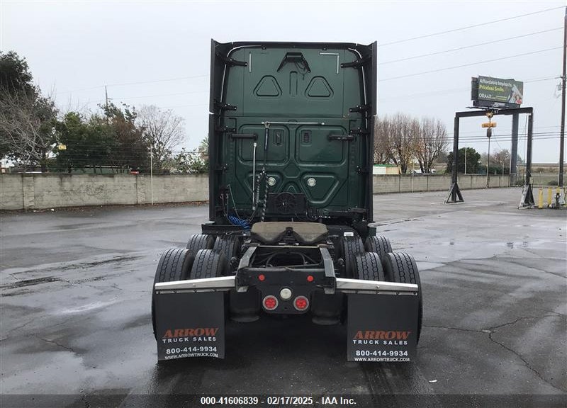 2018 FREIGHTLINER CASCADIA 125 VIN: 3AKJGLDR3JSHU5366