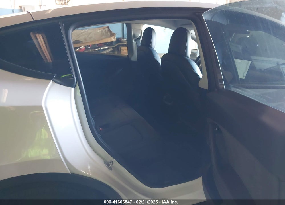 2020 TESLA MODEL Y LONG RANGE DUAL MOTOR ALL-WHEEL DRIVE VIN: 5YJYGDEE7LF050362