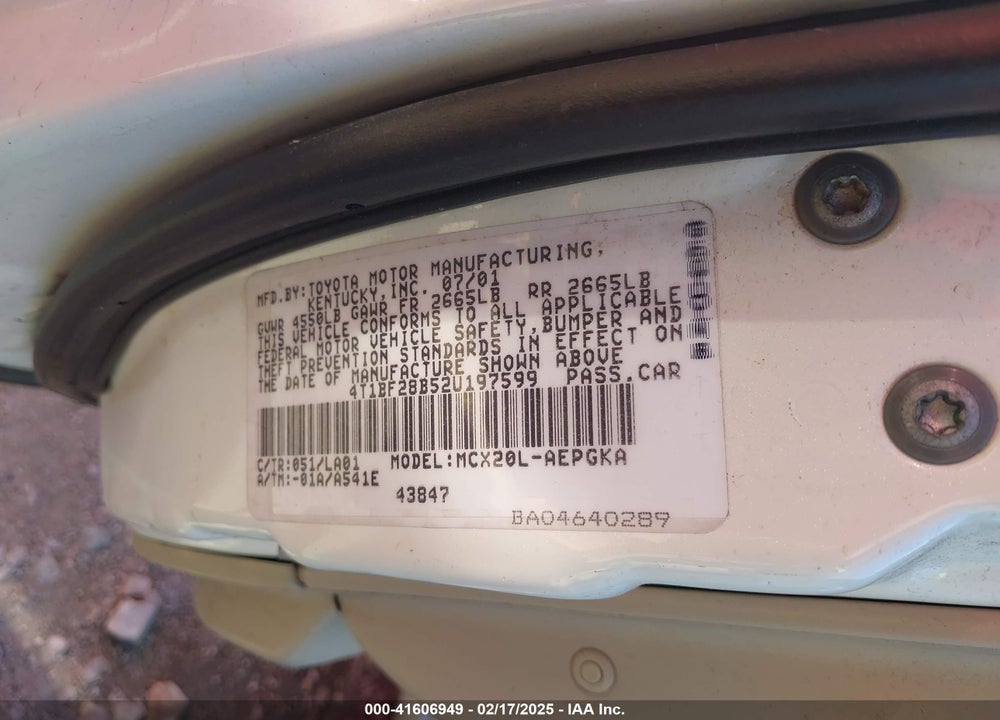 2002 TOYOTA AVALON XLS VIN: 4T1BF28B52U197599
