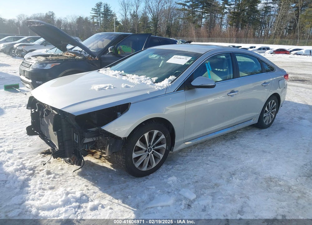 2015 HYUNDAI SONATA SPORT VIN: 5NPE34AF0FH110582