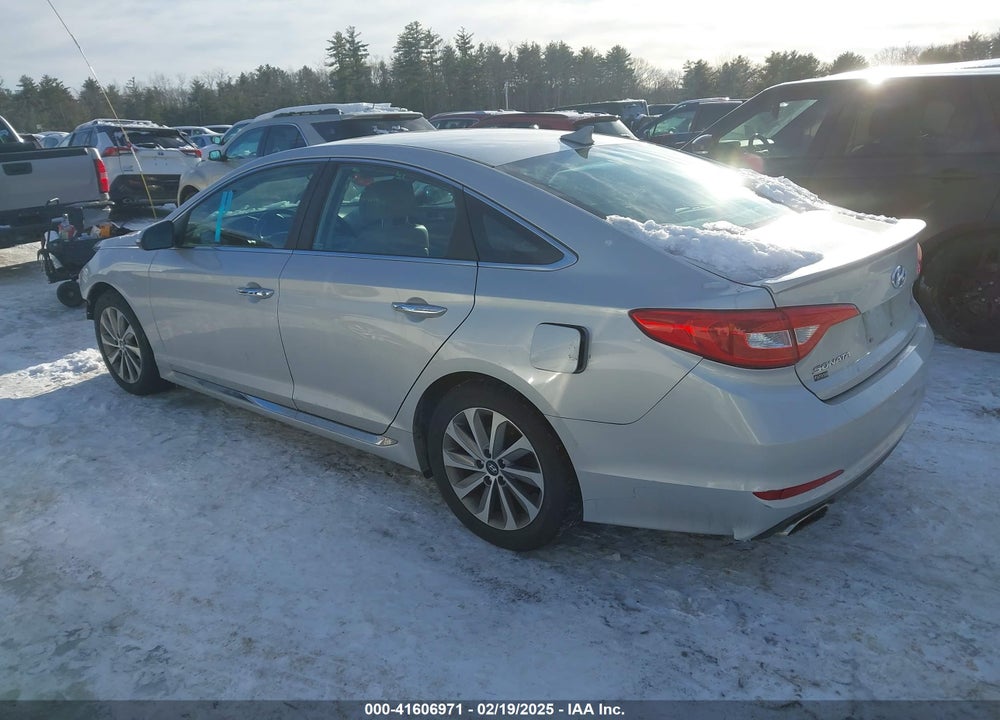 2015 HYUNDAI SONATA SPORT VIN: 5NPE34AF0FH110582