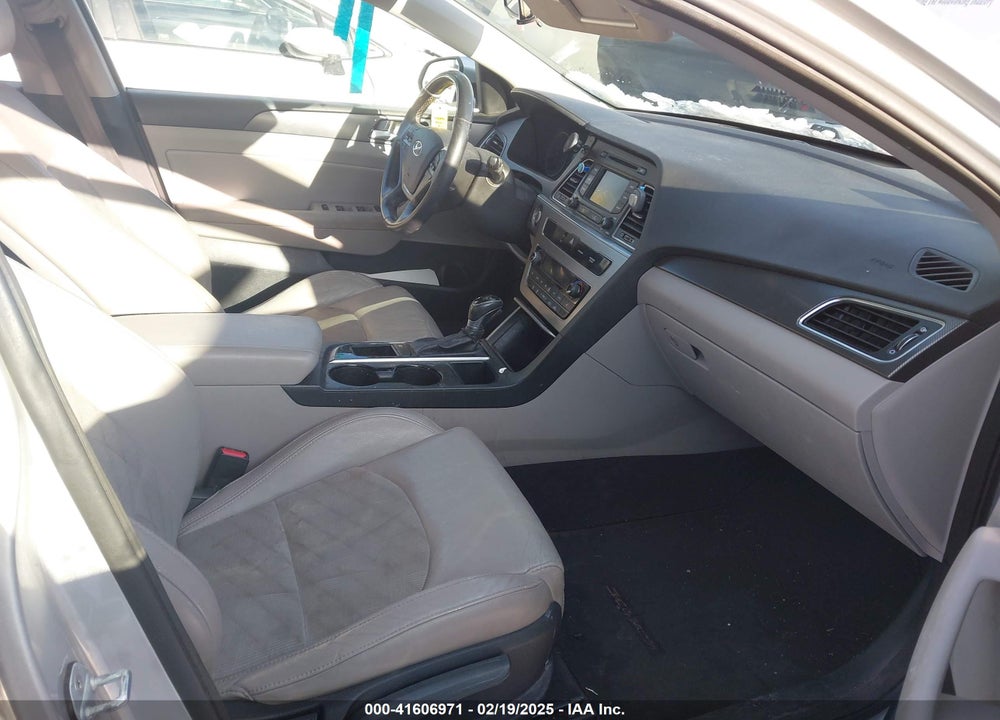 2015 HYUNDAI SONATA SPORT VIN: 5NPE34AF0FH110582