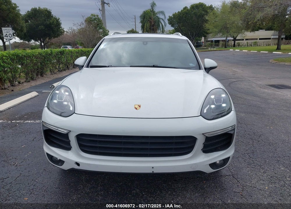 2016 PORSCHE CAYENNE VIN: WP1AA2A21GLA00402