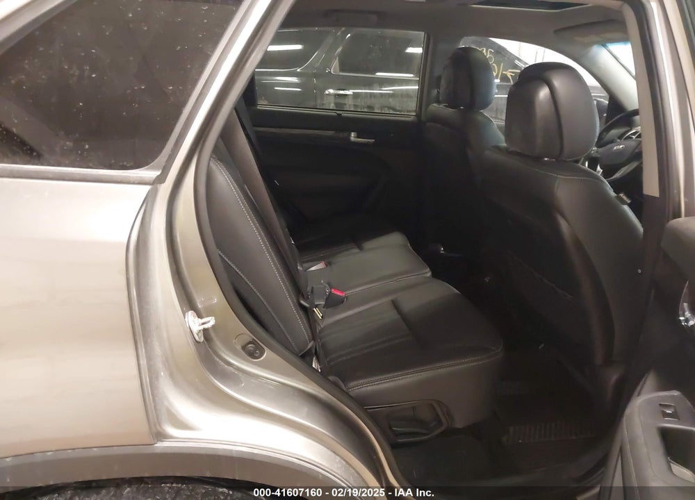 2014 KIA SORENTO EX V6 VIN: 5XYKU4A71EG435384