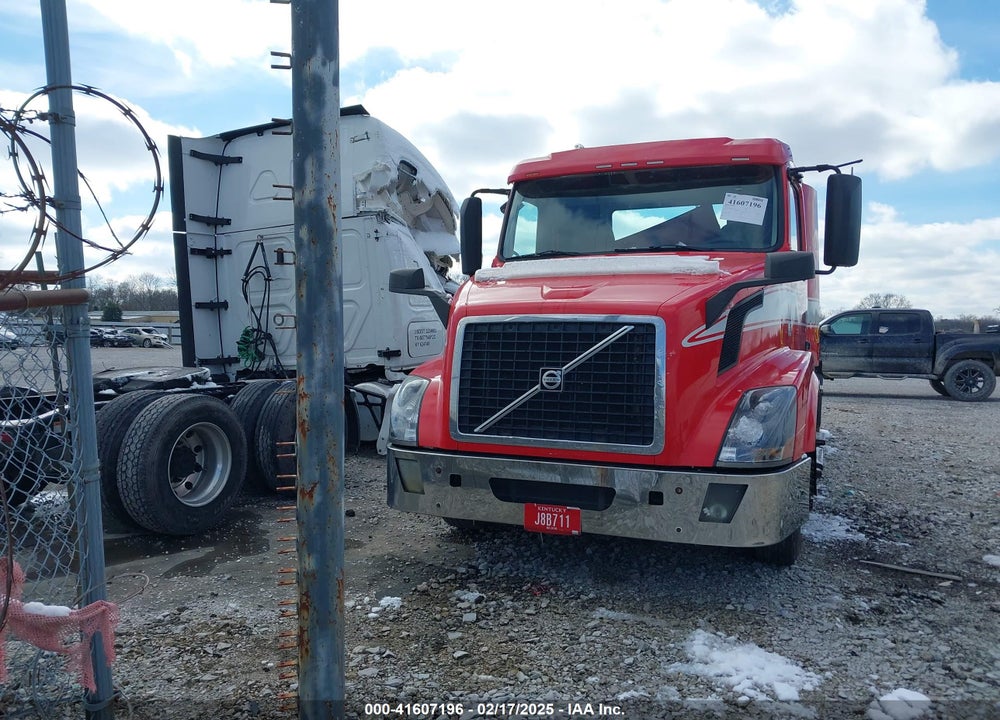 2015 VOLVO VN VNL VIN: 4V4NC9EG9FN178397