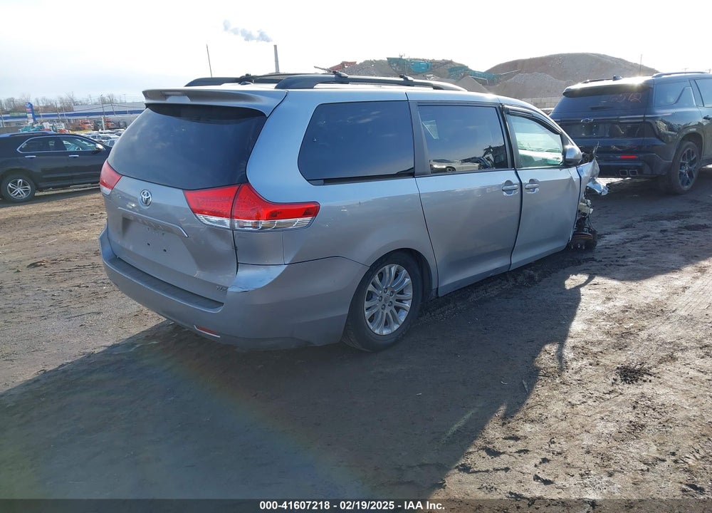 2013 TOYOTA SIENNA VIN: 5TDYK3DC3DS310780