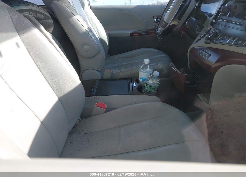 2013 TOYOTA SIENNA VIN: 5TDYK3DC3DS310780