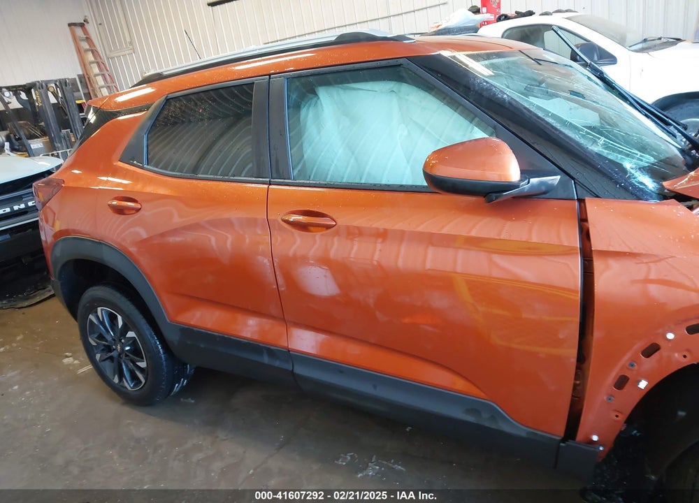 2022 CHEVROLET TRAILBLAZER FWD LT VIN: KL79MPS23NB007617