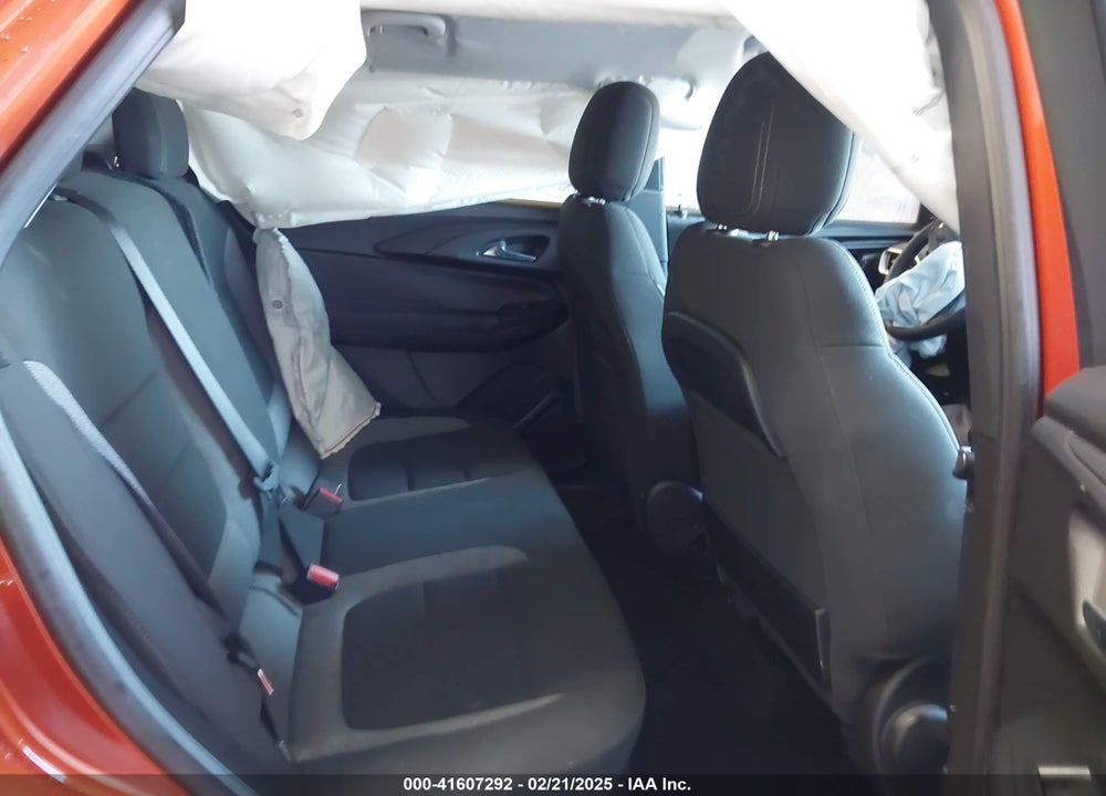 2022 CHEVROLET TRAILBLAZER FWD LT VIN: KL79MPS23NB007617