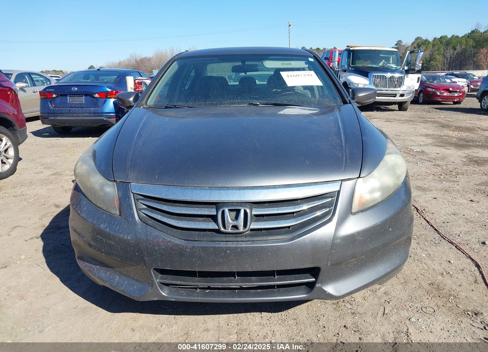 2011 HONDA ACCORD VIN: 1HGCP2F49BA022365