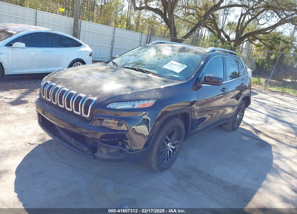 2017 JEEP CHEROKEE LATITUDE 4X4 VIN: 1C4PJMCB4HW575601