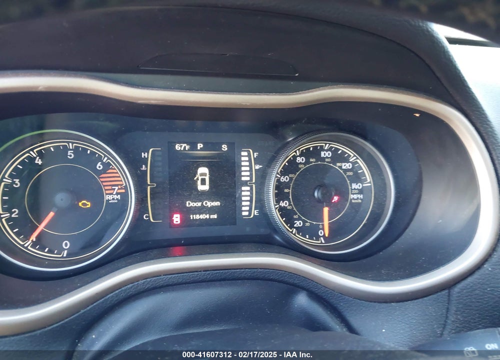 2017 JEEP CHEROKEE LATITUDE 4X4 VIN: 1C4PJMCB4HW575601