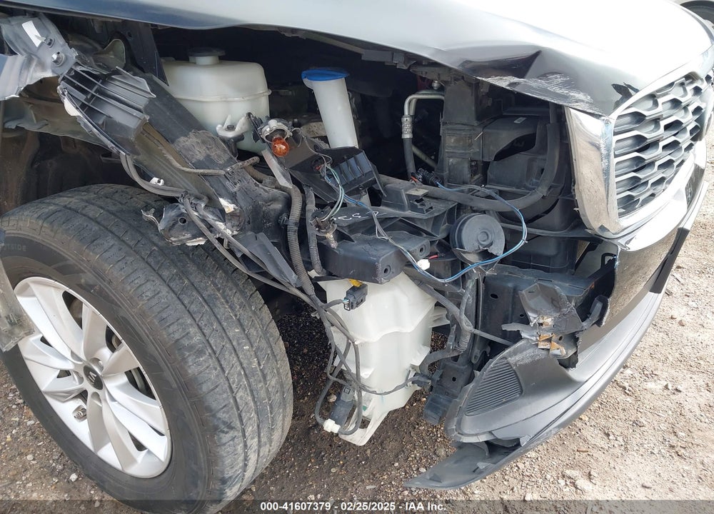 2019 KIA SORENTO VIN: 5XYPG4A34KG479126