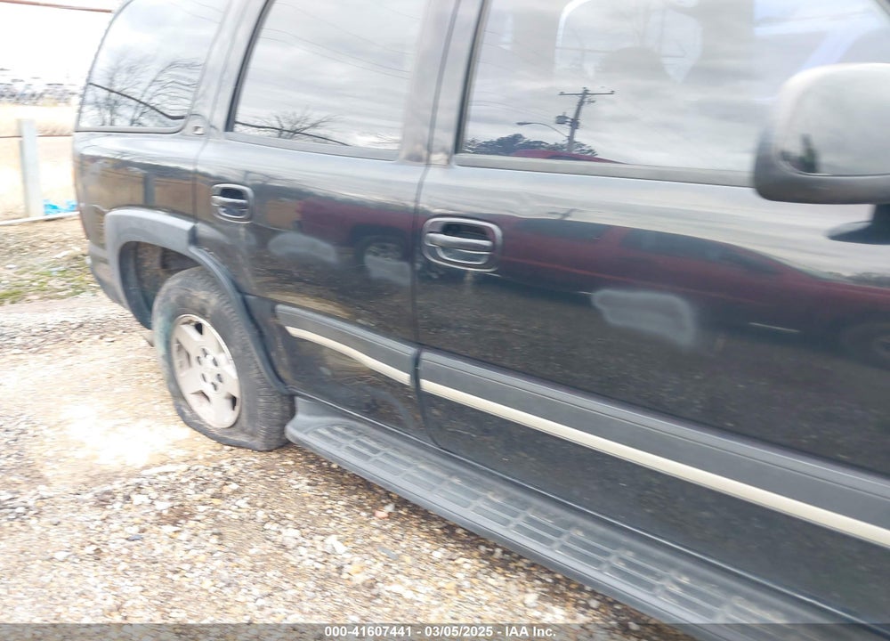 2005 CHEVROLET TAHOE VIN: 1GNEC13T45R181817