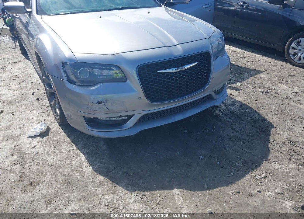 2018 CHRYSLER 300 VIN: 2C3CCABG1JH269551