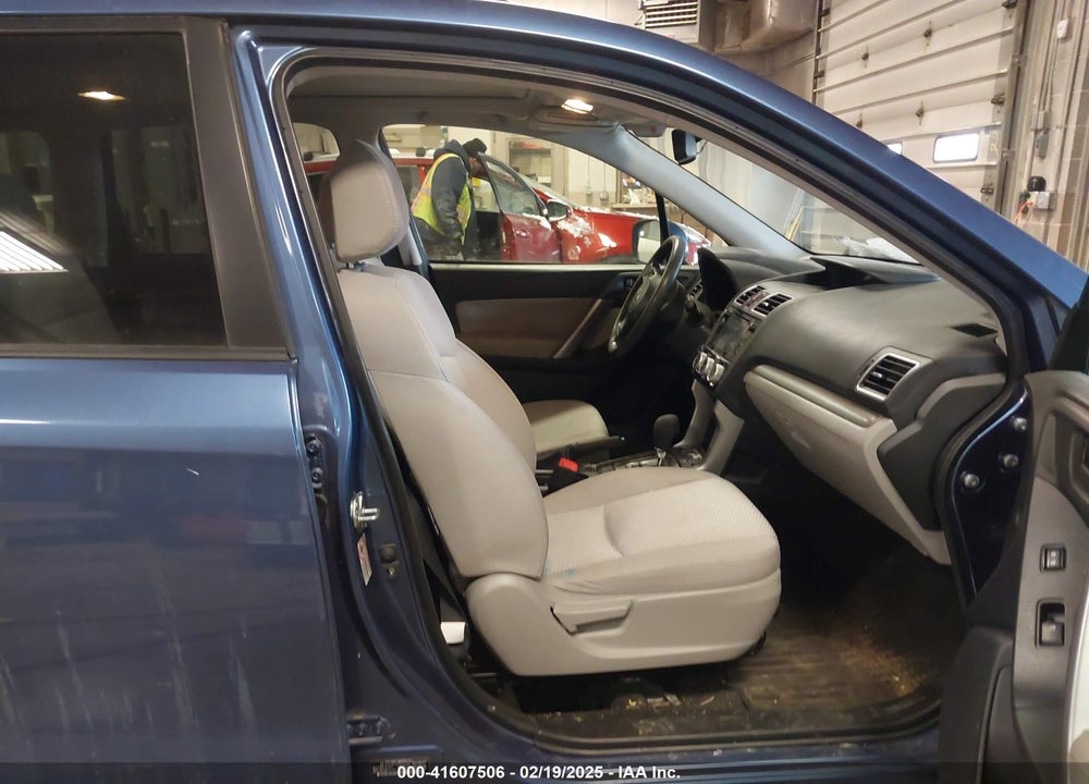 2016 SUBARU FORESTER 2.5I PREMIUM VIN: JF2SJAGC6GH522818