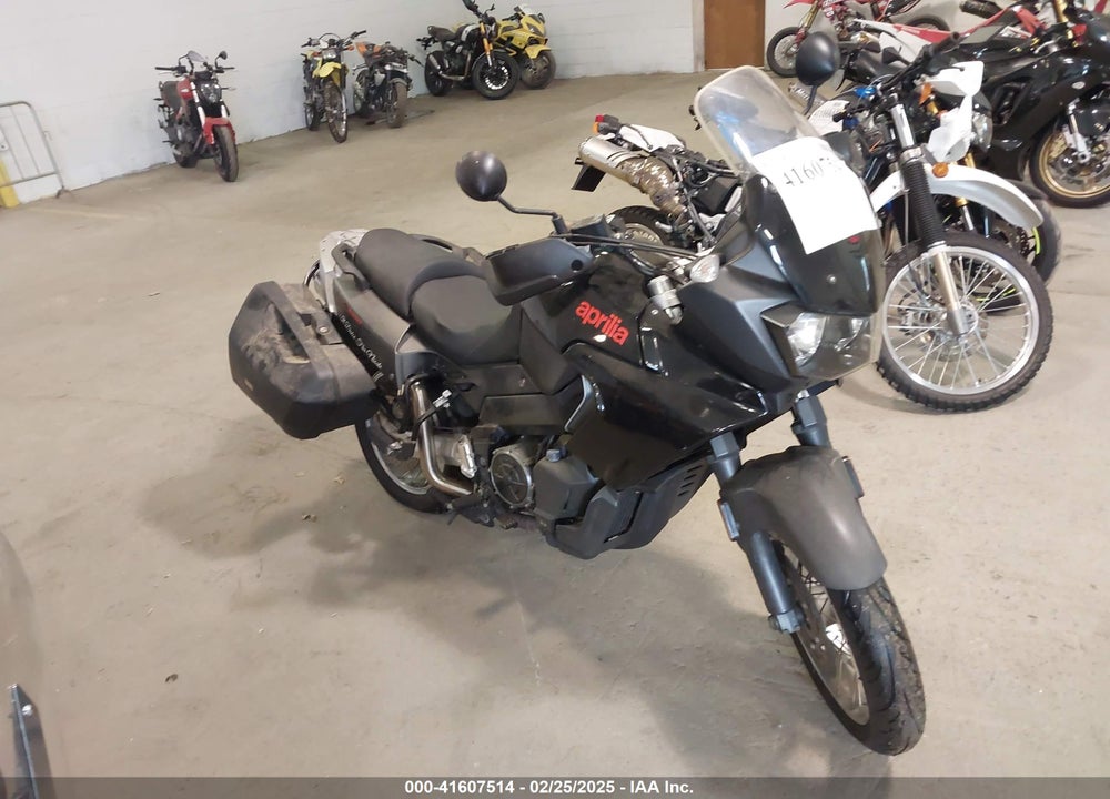 2006 APRILIA CAPONORD VIN: ZD4PSC01X6S000110