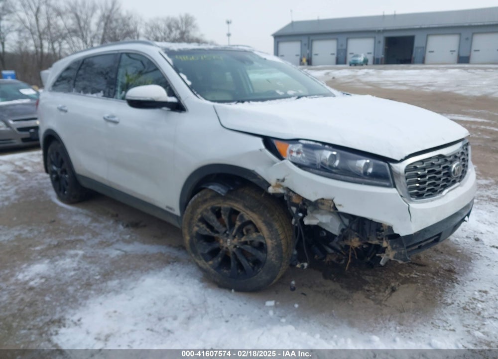 2020 KIA SORENTO 3.3L EX VIN: 5XYPHDA59LG707153