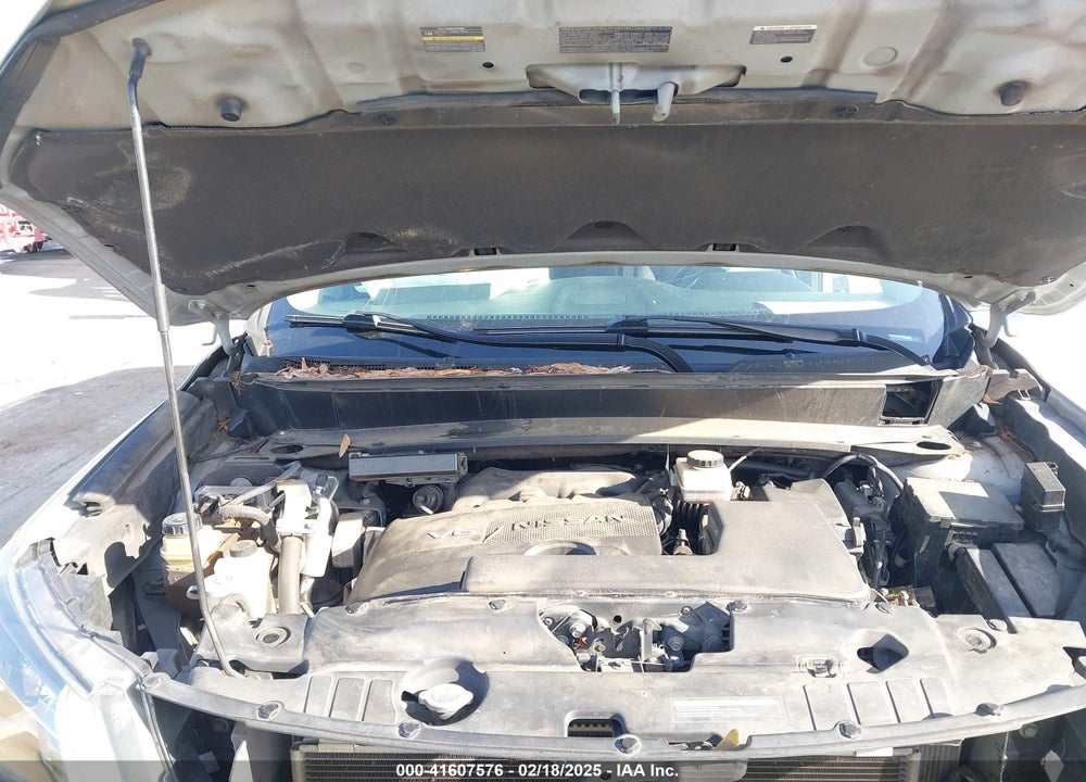 2018 NISSAN PATHFINDER VIN: 5N1DR2MN9JC643810