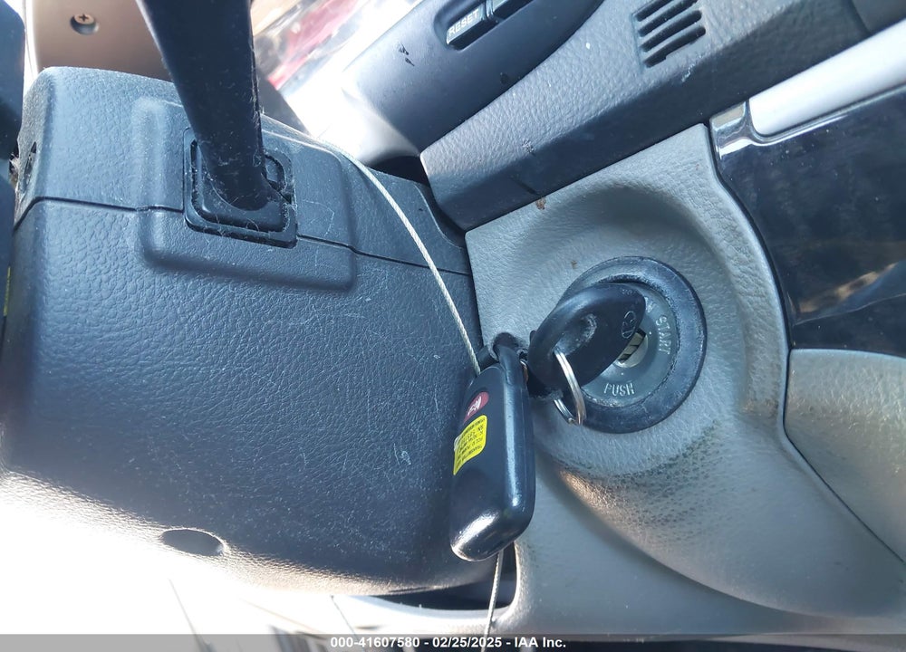 2009 HYUNDAI SANTA FE GLS VIN: 5NMSG73DX9H259989