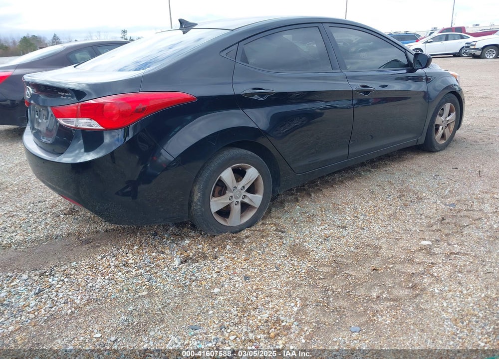2011 HYUNDAI ELANTRA VIN: KMHDH4AE4BU102078