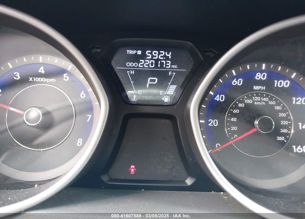2011 HYUNDAI ELANTRA VIN: KMHDH4AE4BU102078