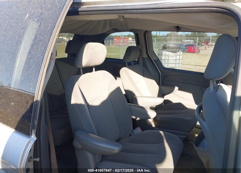 2005 DODGE CARAVAN SXT VIN: 1D4GP45R95B239814