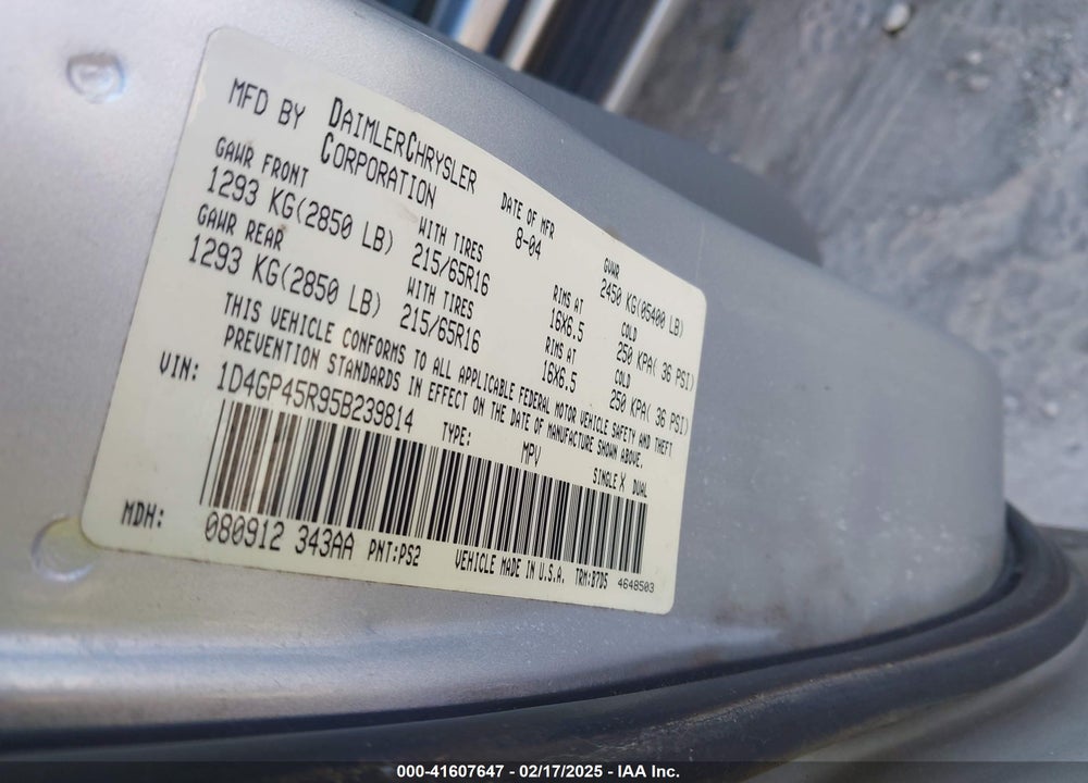 2005 DODGE CARAVAN SXT VIN: 1D4GP45R95B239814