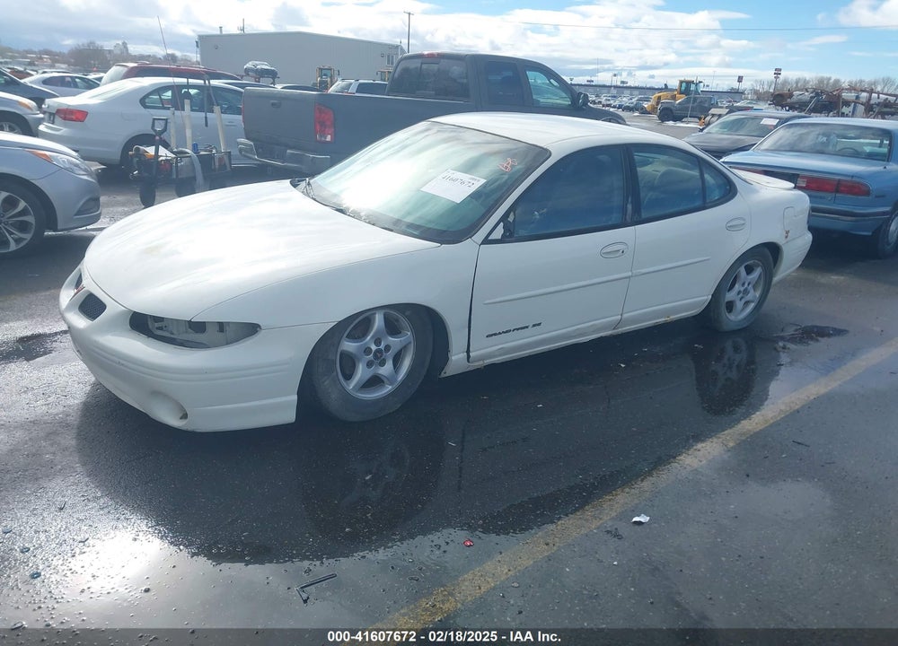 2002 PONTIAC GRAND PRIX SE VIN: 1G2WK52J72F264067