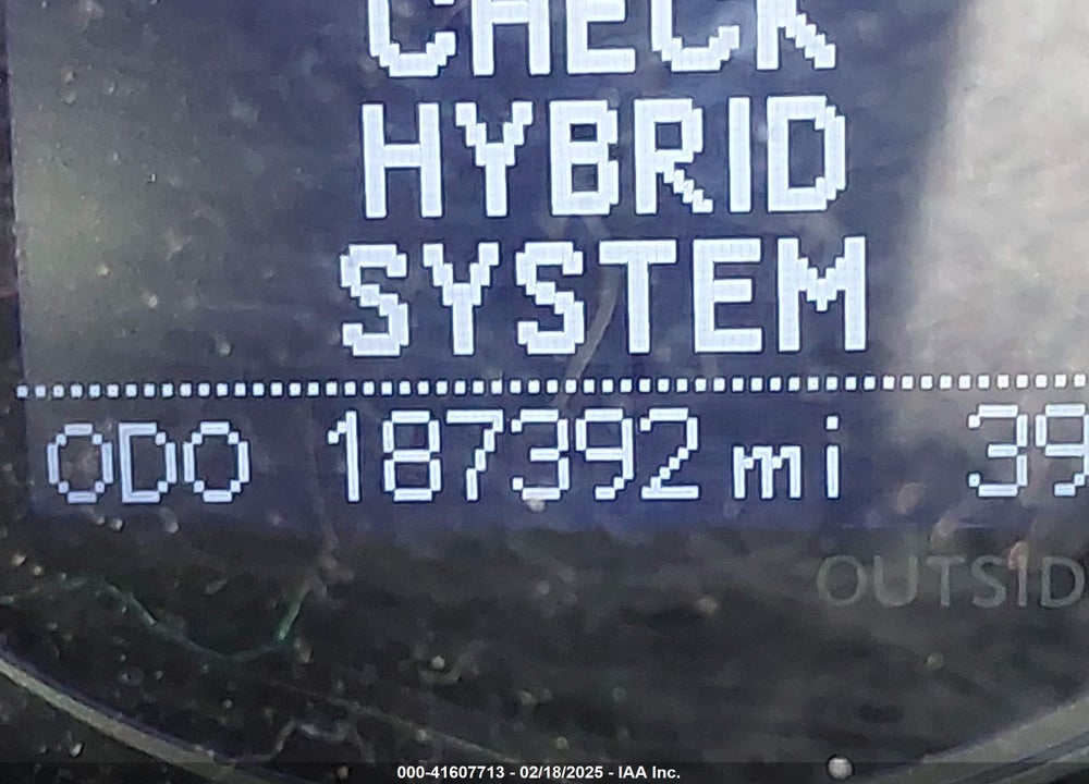 2011 LEXUS CT 200H PREMIUM VIN: JTHKD5BH0B2020073