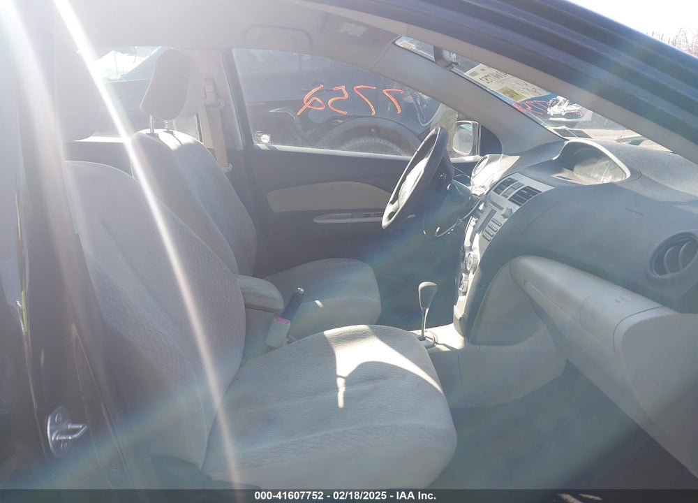2007 TOYOTA YARIS VIN: JTDBT903571141343
