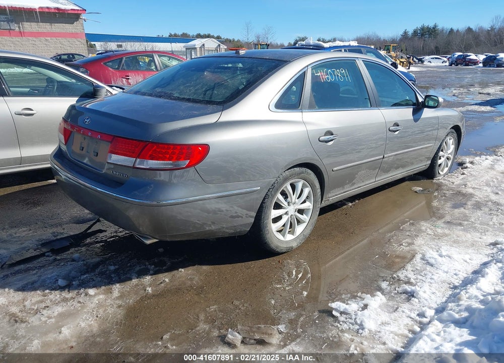 2008 HYUNDAI AZERA VIN: KMHFC46F48A318466