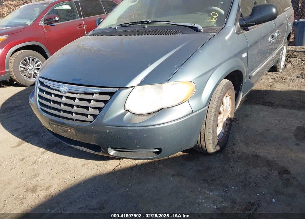 2006 CHRYSLER TOWN & COUNTRY VIN: 2A4GP54L16R701909