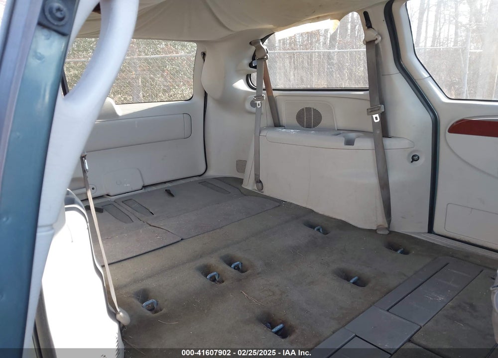 2006 CHRYSLER TOWN & COUNTRY VIN: 2A4GP54L16R701909