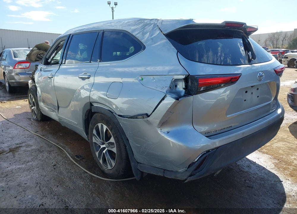 2021 TOYOTA HIGHLANDER VIN: 5TDGZRBH8MS538038