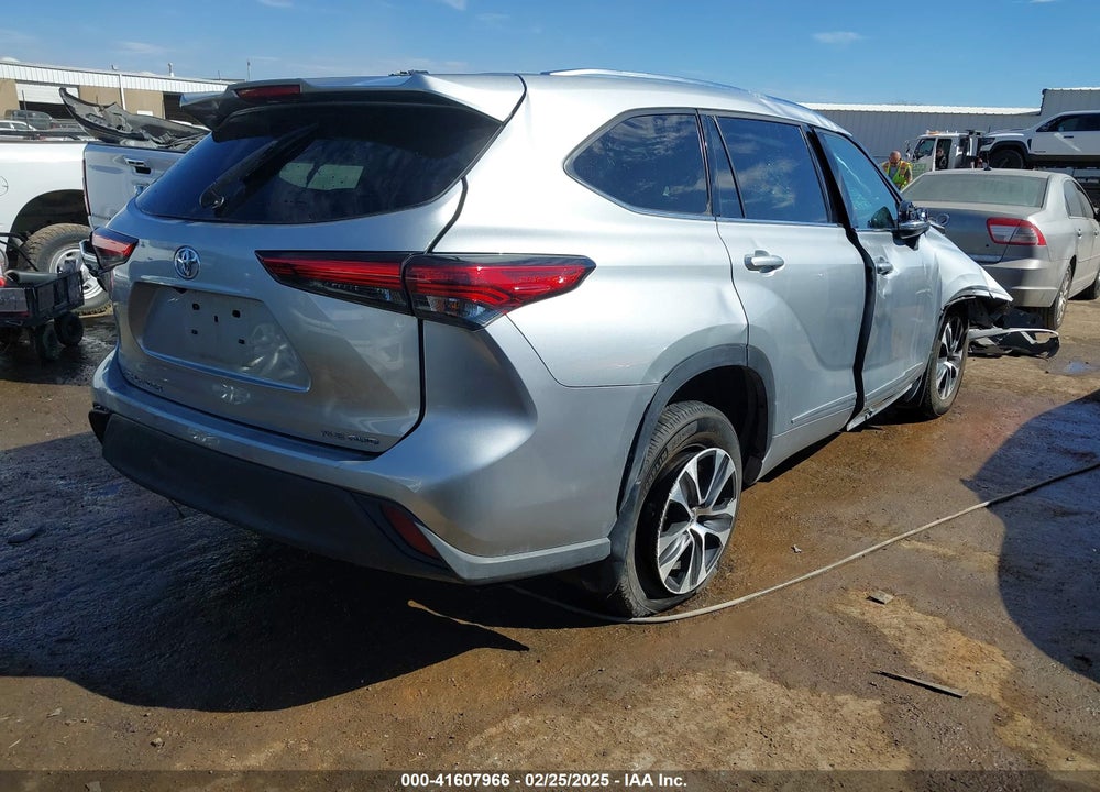 2021 TOYOTA HIGHLANDER VIN: 5TDGZRBH8MS538038