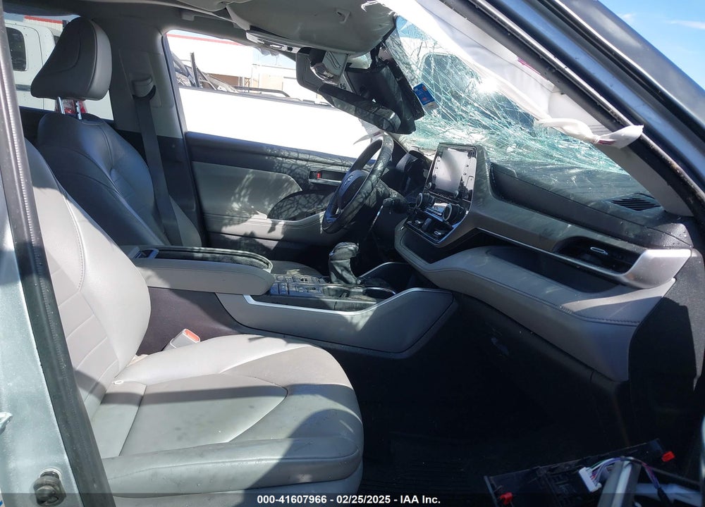 2021 TOYOTA HIGHLANDER VIN: 5TDGZRBH8MS538038