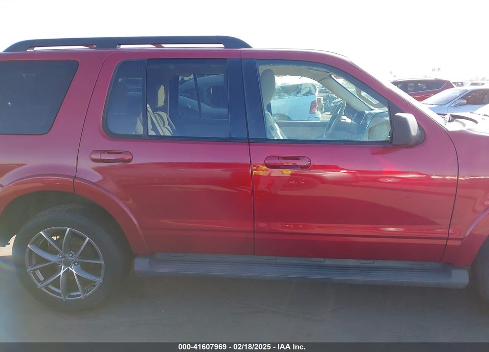 2009 FORD EXPLORER XLT VIN: 1FMEU73E09UA12404